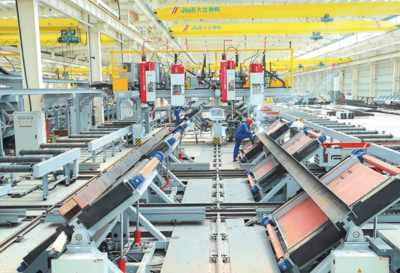 智造赋能提质增效 钢结构行业的新引擎